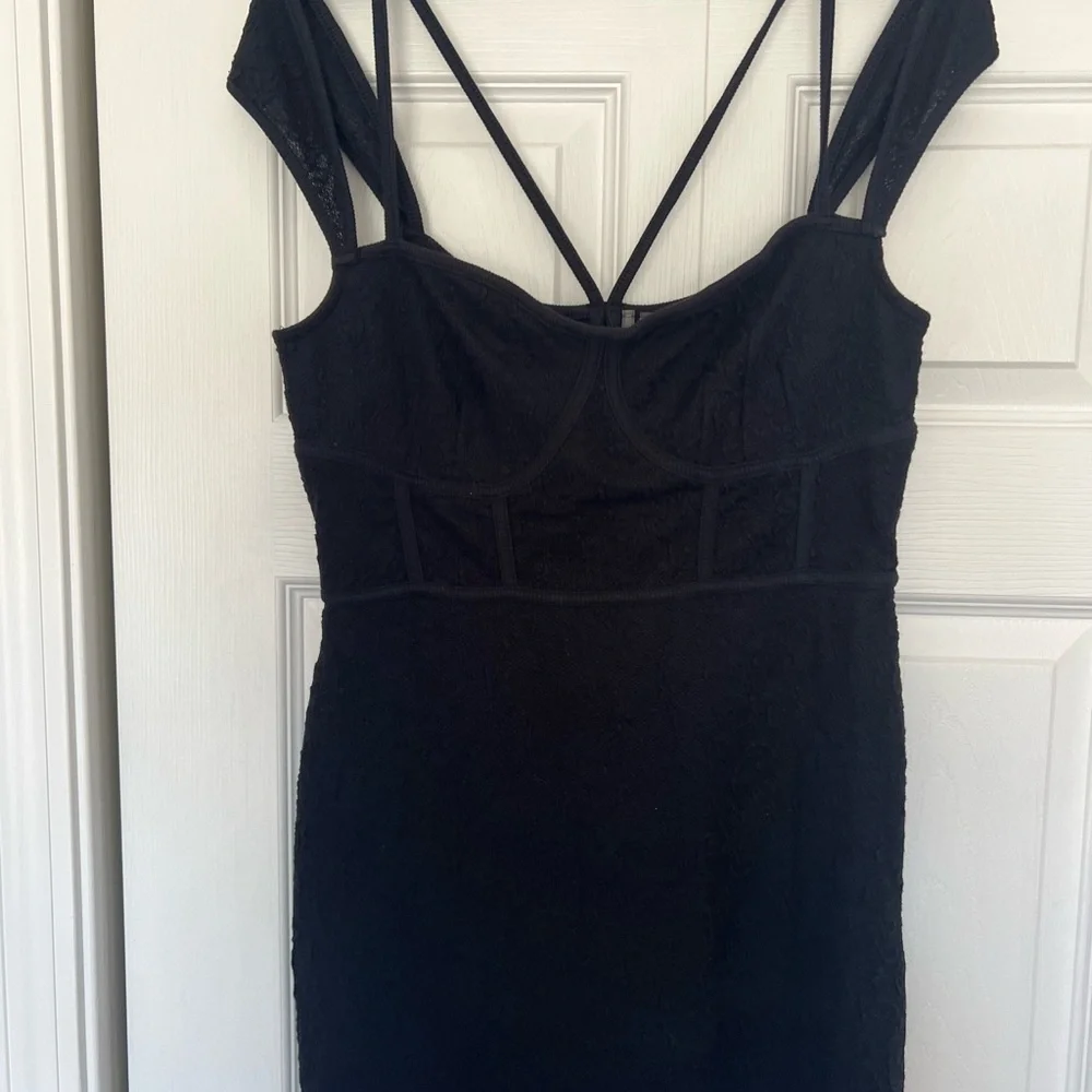 Anthropologie black fitted dress M NWT - Picture 8 of 12